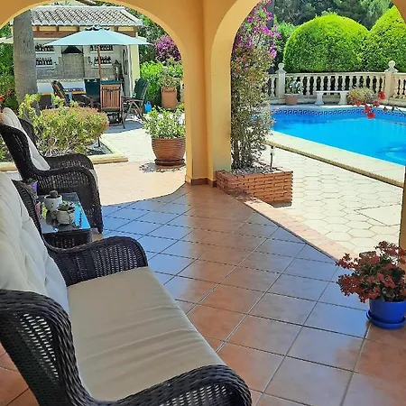 Villa Mediterranean Oasis: Beachside Luxury With Private Pool *