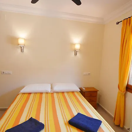 Mediterranean Oasis: Beachside Luxury With Private Pool Villa Javea